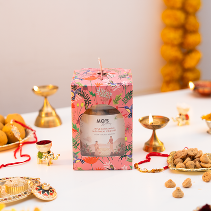 Premium Pink Gift Box| Apple Cinnamon & Oatmeal Cookies